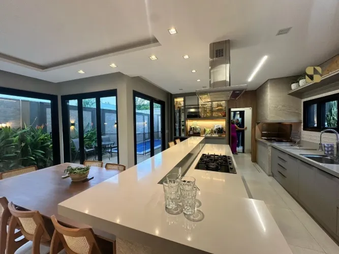 Casa à Venda no Condomínio Belvedere II - 3 Suítes | Cuiabá, MT