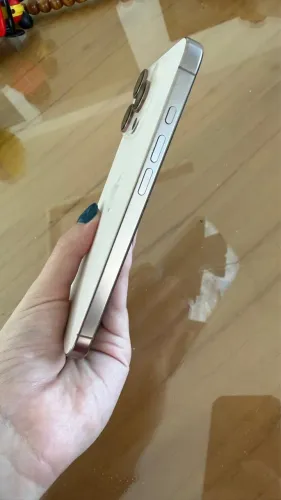 iPhone 16 pro 256gb