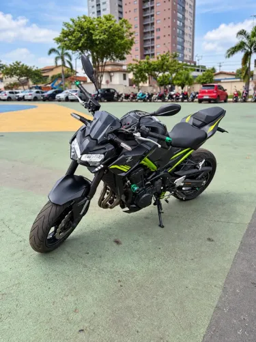 Kawasaki Z900 2021 impecável