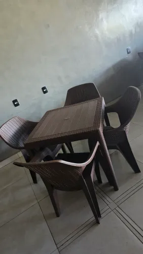 04 jogos de mesa rattan $800 por jogo