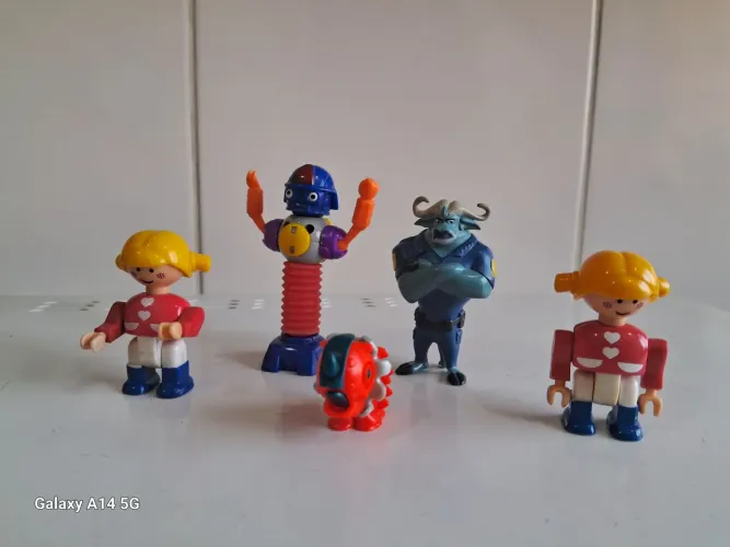 Brinquedos kinder/Play/Disney/Recreio