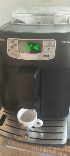 Máquina de café saeco