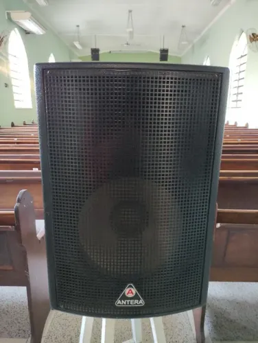 Caixa ANTERA TS 700 300w Passiva
