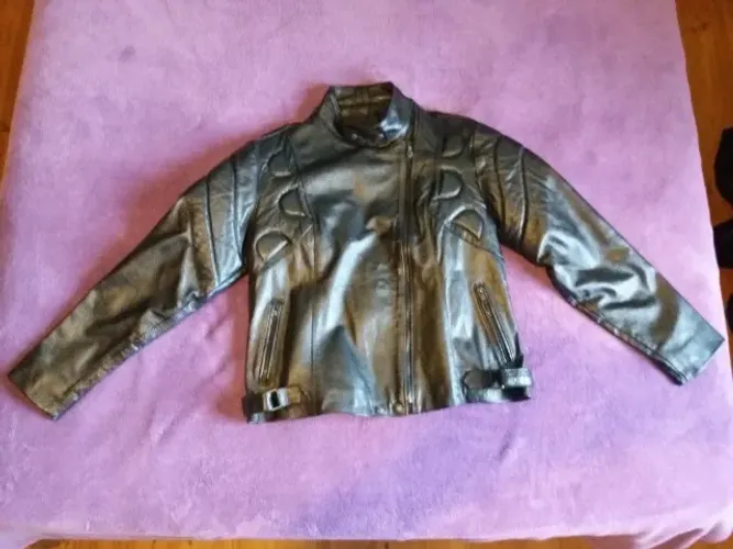 Jaqueta feminina moto (Aceito proposta)