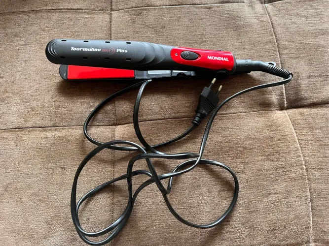 Prancha Alisadora Tourmaline Ion Plus, Mondial, Vermelho/Preto