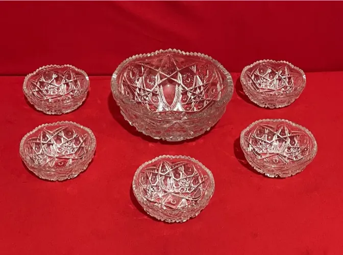 Conjunto de 6 Peças em Cristal C/Saladeira e 5 Mini-Bowls