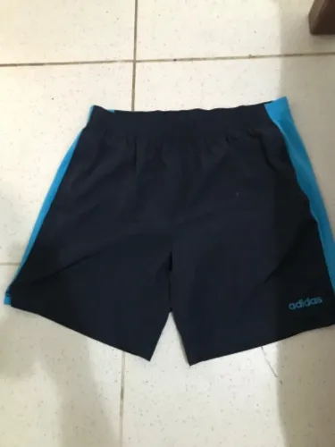 Short Adidas Lindo50cm comprimento, GG, Novo nunca usado/porém sem tag. P/ treino