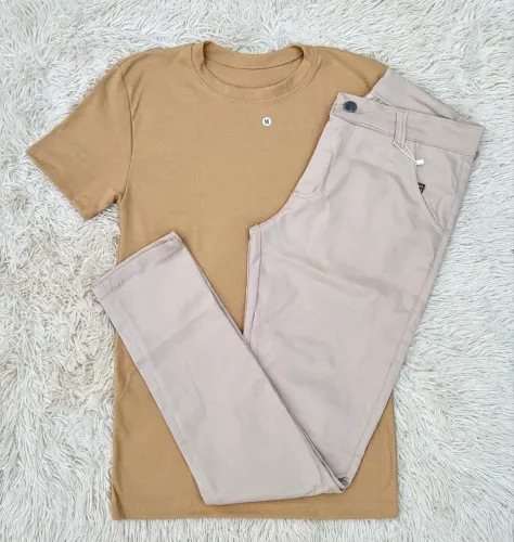 Kit Camisa Canelada e Calça Sarja 