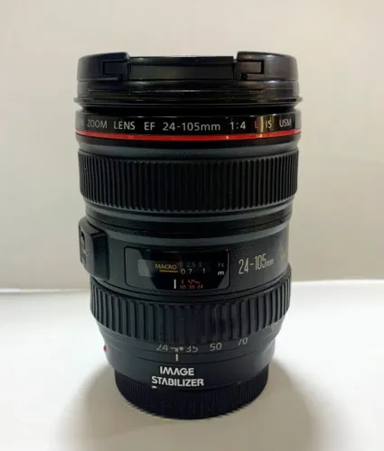 Lente Canon 24-105mm f/4 (Usada)