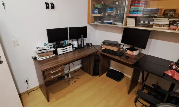 Escrivaninha / Mesa em L