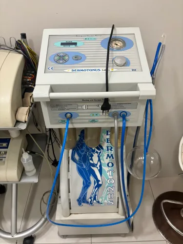 Equipamento pra clínica estética 