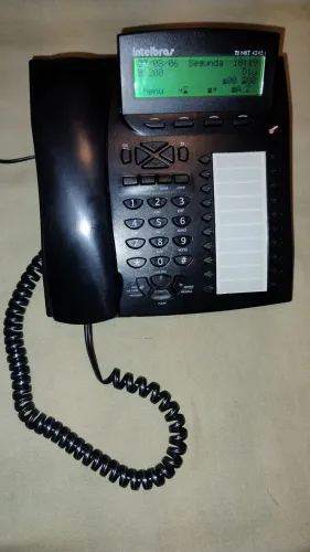 Telefone Ti NKT 4245i Intelbras p/ PABX impacta.