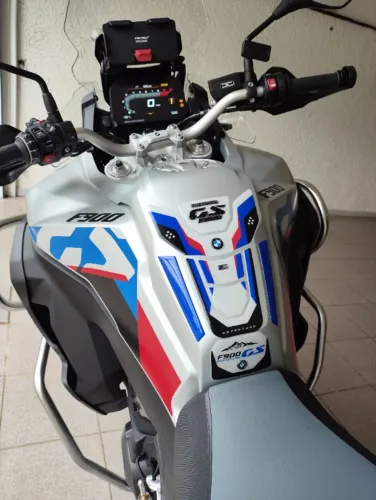 BMW  F 900 adv premium