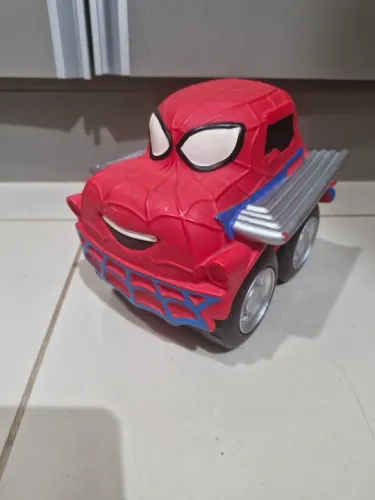 Carro Decorativo Homem Aranha Hasbro 2015
