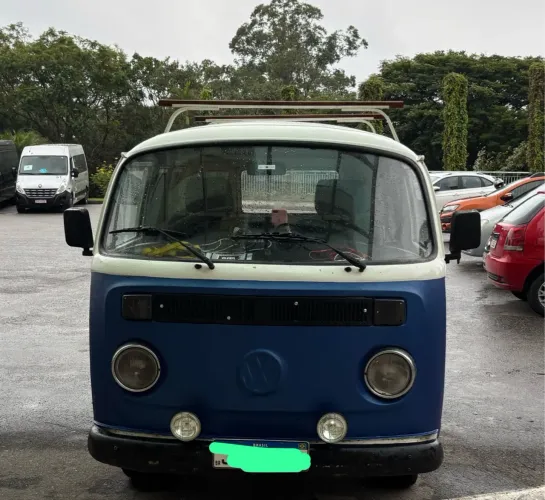 KOMBI FURGÃO COM GNV NO DOCUMENTO 