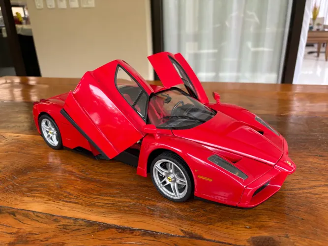planeta deagostini enzo ferrari escala 1/10