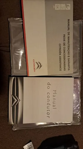 Manual de Carro - Manual de Garantia - Manual do Condutor Citroën C4