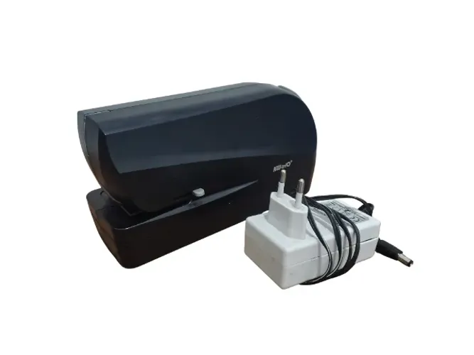 Grampeador Elétrico Kw-trio (até 25 Folhas) - Bivolt