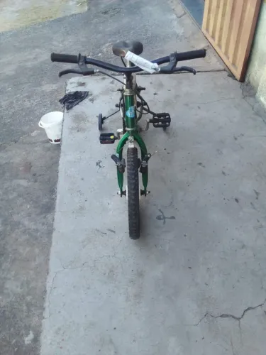 Bicicleta aro 16