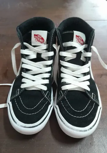 Tenis vans confort tam 35 (forma pequena serve 34)