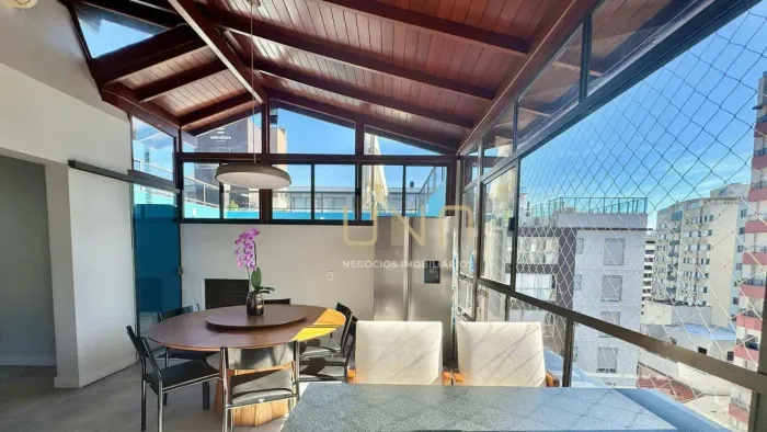 Cobertura com 4 dormitórios à venda, 221 m² por R$ 2.390.000,00 - Centro - Florianópolis/S
