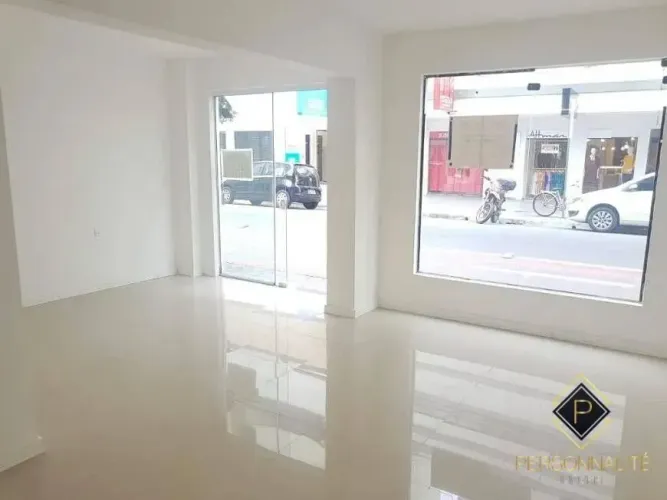 Sala comercial à venda no bairro Centro - Balneário Camboriú/SC