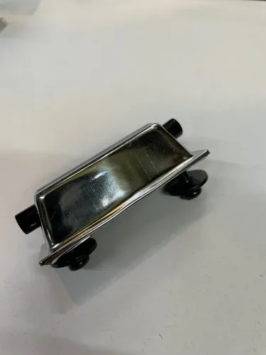 Canoa para caixa de bateria serve em várias baterias