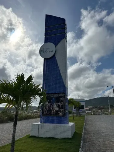 Terreno 10x25m² em loteamento Nova Gravatá