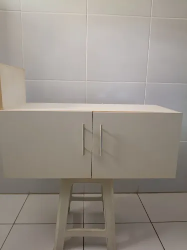 Armário de cozinha branco 
