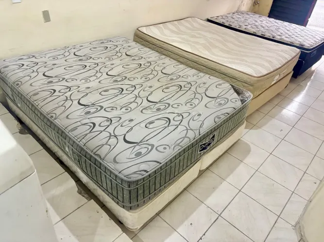 Cama box de casal Queen , cama de casal 