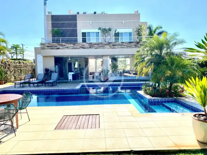 CASA A VENDA EM ITUPEVA NO CONDOMÍNIO RESIDENCIAL DOS LAGOS ALTO PADRÃO codigo: 159389