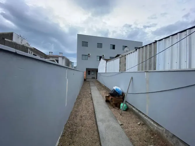 Quarto mobiliado para locação no bairro Santa Terezinha-Brusque!!!