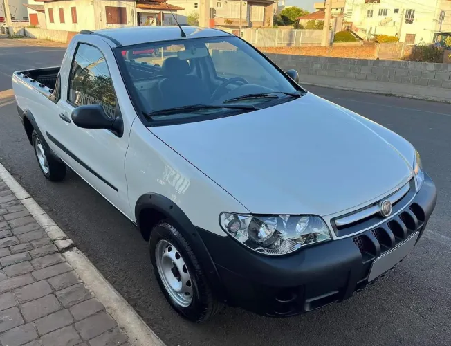 Fiat Strada 1.4 MPI Fire Flex 8V CS 2011