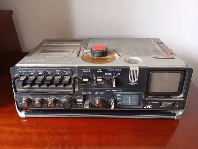 RÁDIO TV CASSETE RECORDER JVC MODELO 3060 (JAPONÊS) DÉCADA DE 1970, FUNCIONANDO TUDO.