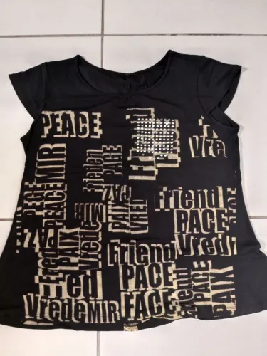 Blusa em malha Preta