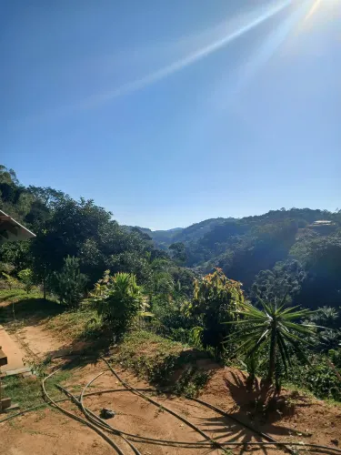 Vendo Linda Chácara com chalé em Santa Teresa (6.023m², Escriturada)