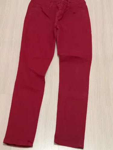 Calça Jeans Vermelha