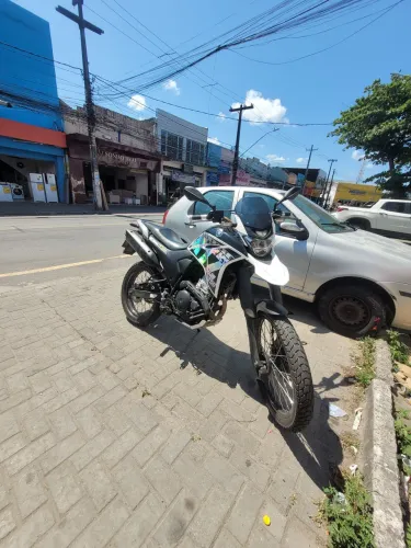 XTZ Lander 250 2020 PREÇO NEGOCIÁVEL