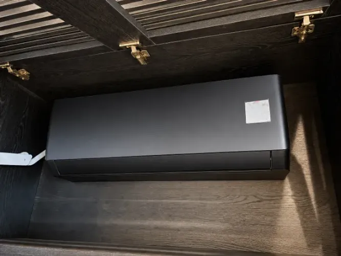Ar Condicionado 12.000 BTUs - Inverter Quente e Frio Gree - Pouco Uso