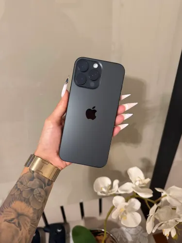 iPhone 16 Pro Max Titânio Preto IMPECÁVEL 