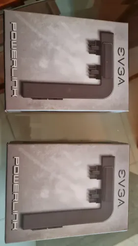 Par de Organizadorea de cabos placa de Video EVGA