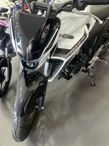 Fazer 250 Connected Flex 2026