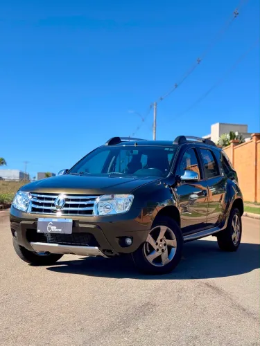 Renault Duster Dynamique 2.0 Hi-flex 16V Aut. 2014