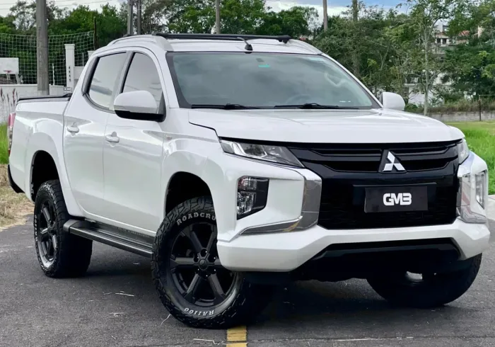Mitsubishi L200 Triton Sport GLS 2.4 CD Diesel Aut. 2021