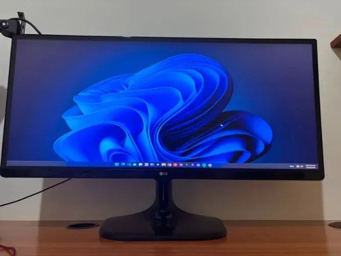 Monitor LG UltraWide 25UM58-P, 25" Full HD IPS, Usado, Ótimo Estado