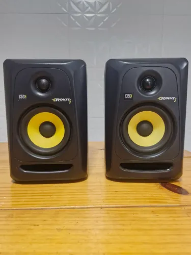 Monitor de áudio KRK Rokit 5 G3 par