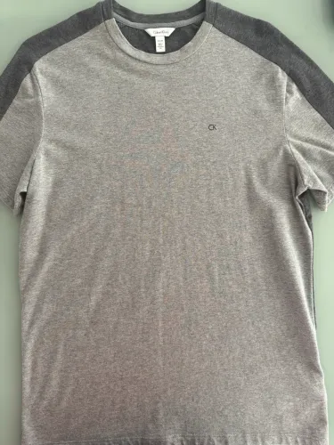 Camiseta Calvin Klein original