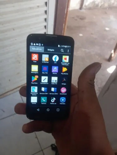 Vendo.  Celular LG k10 16g