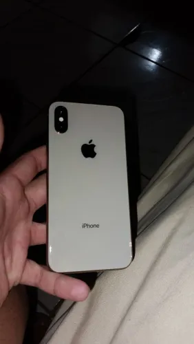 Vendo iPhone xs, valor 420