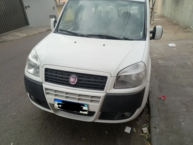 Fiat Doblo Essence 1.8 Flex 16V 5P 2015
